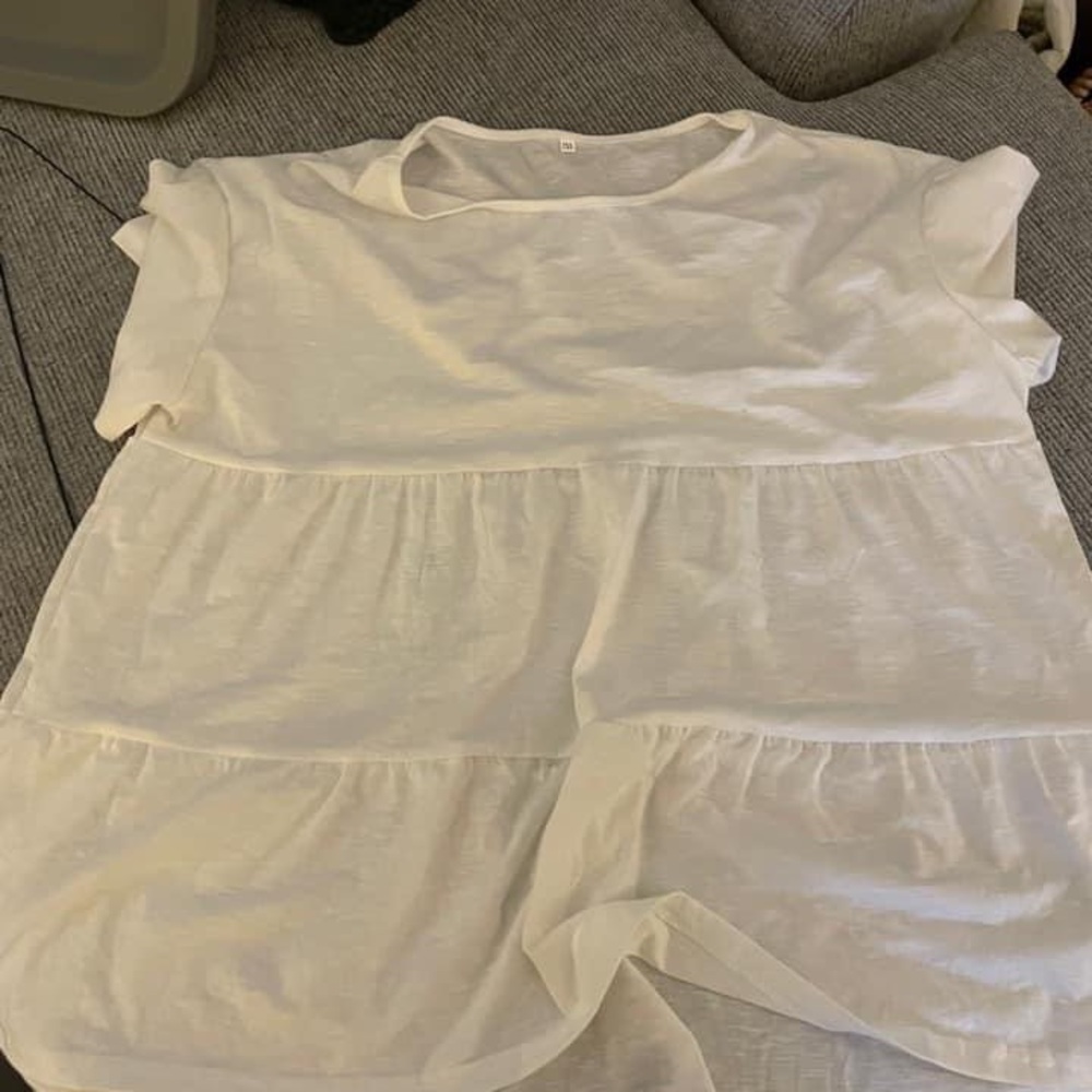 White tiered shirt sleeve cotton shirt